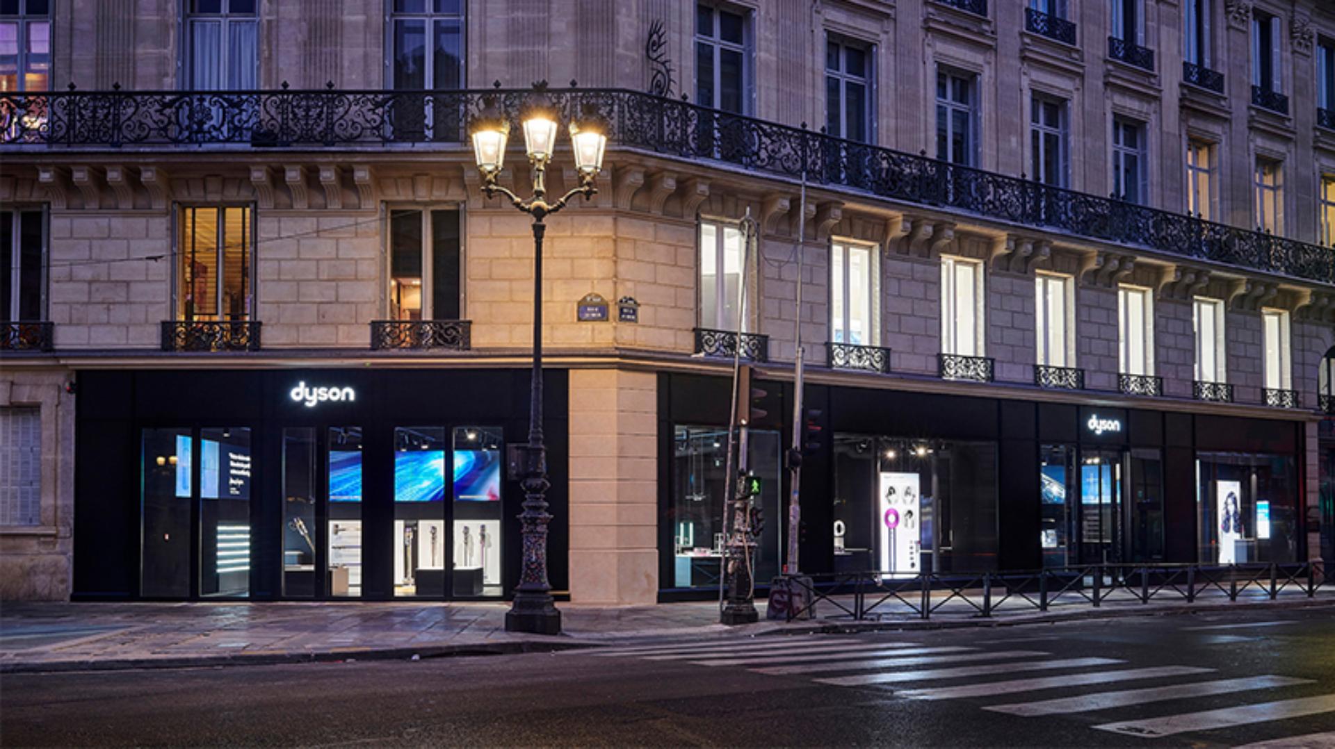 Exterior view of Dyson Demo Store in Paris