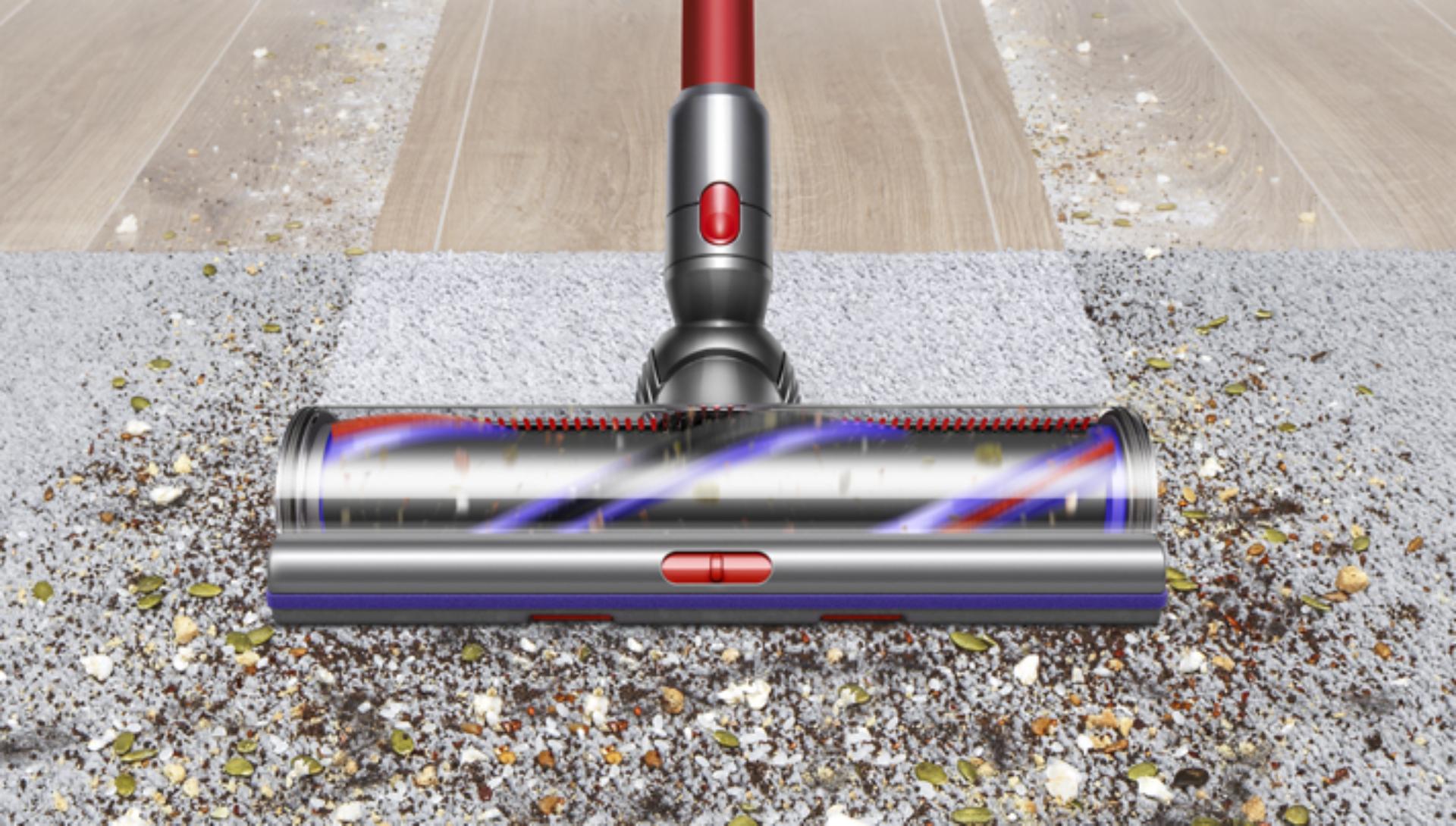 High Torque XL cleaner head moving from hard floor to carpet